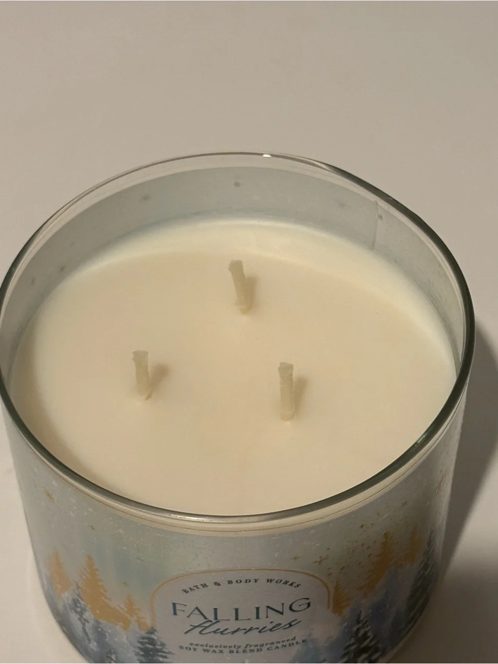 Bath & Body Works Falling Flurries Candle - Blue, Gold, White